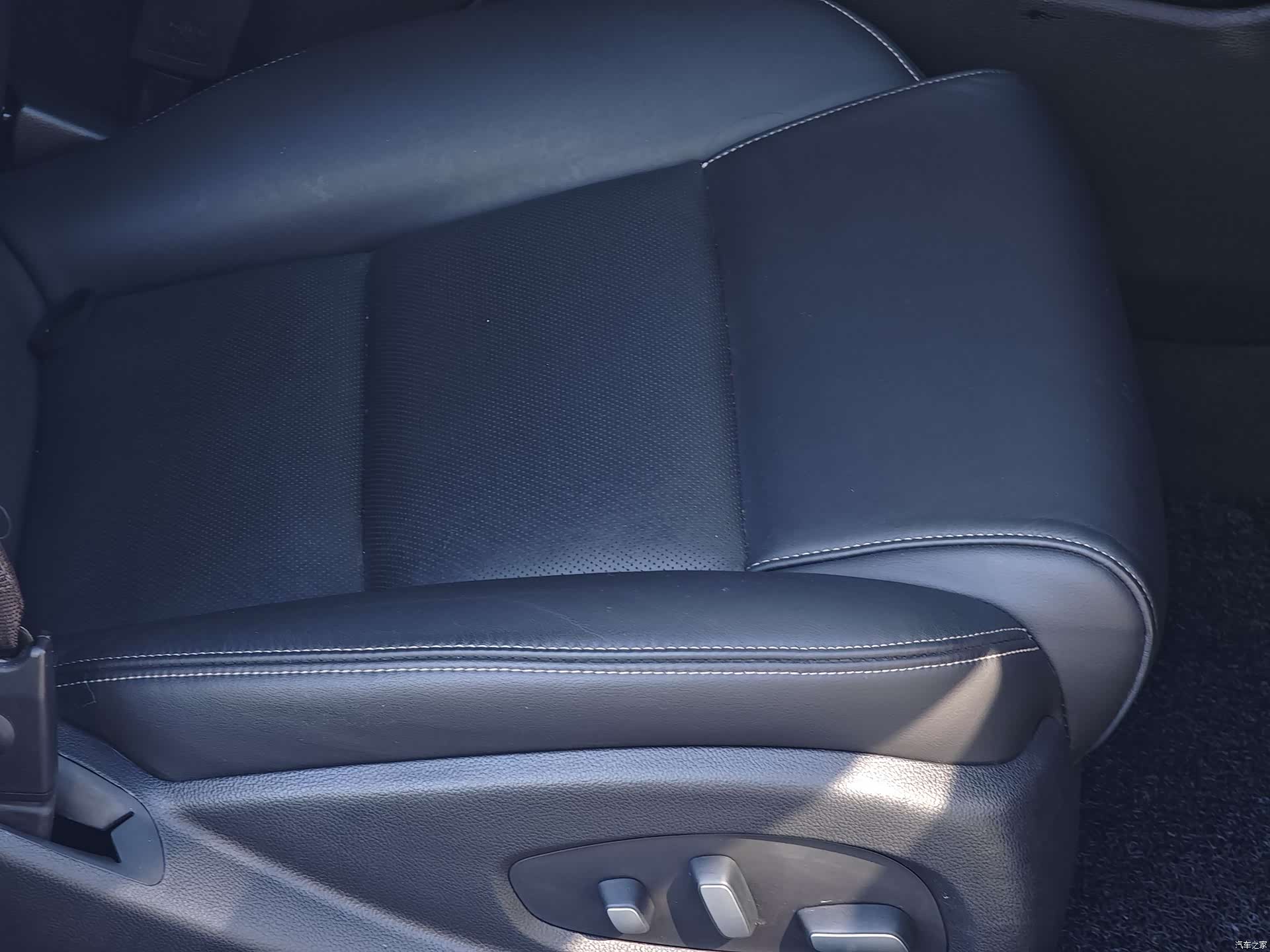 Cadillac XTS, 2018 11