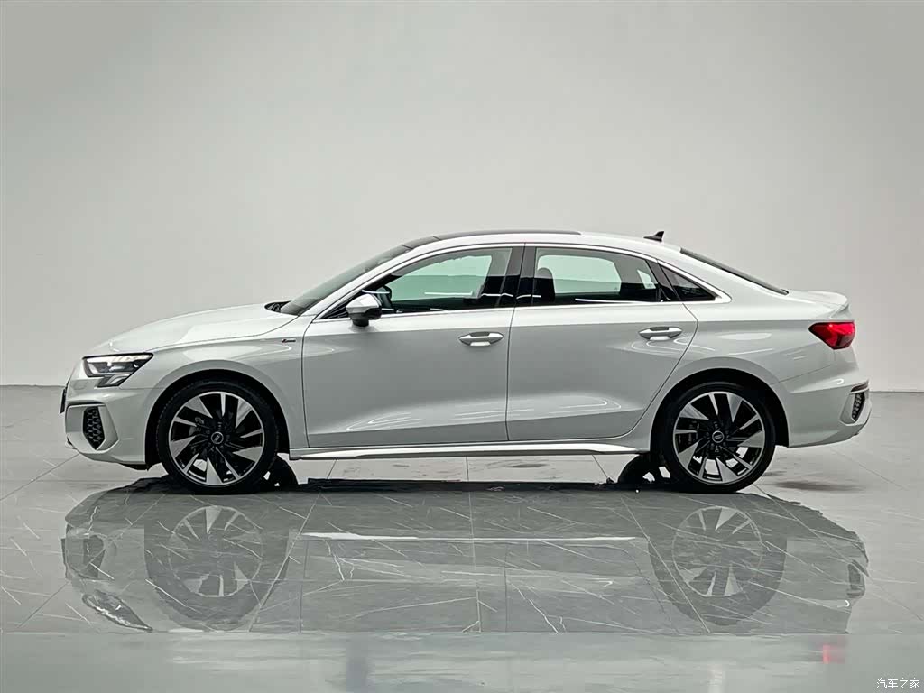 Audi A3, 2024 3