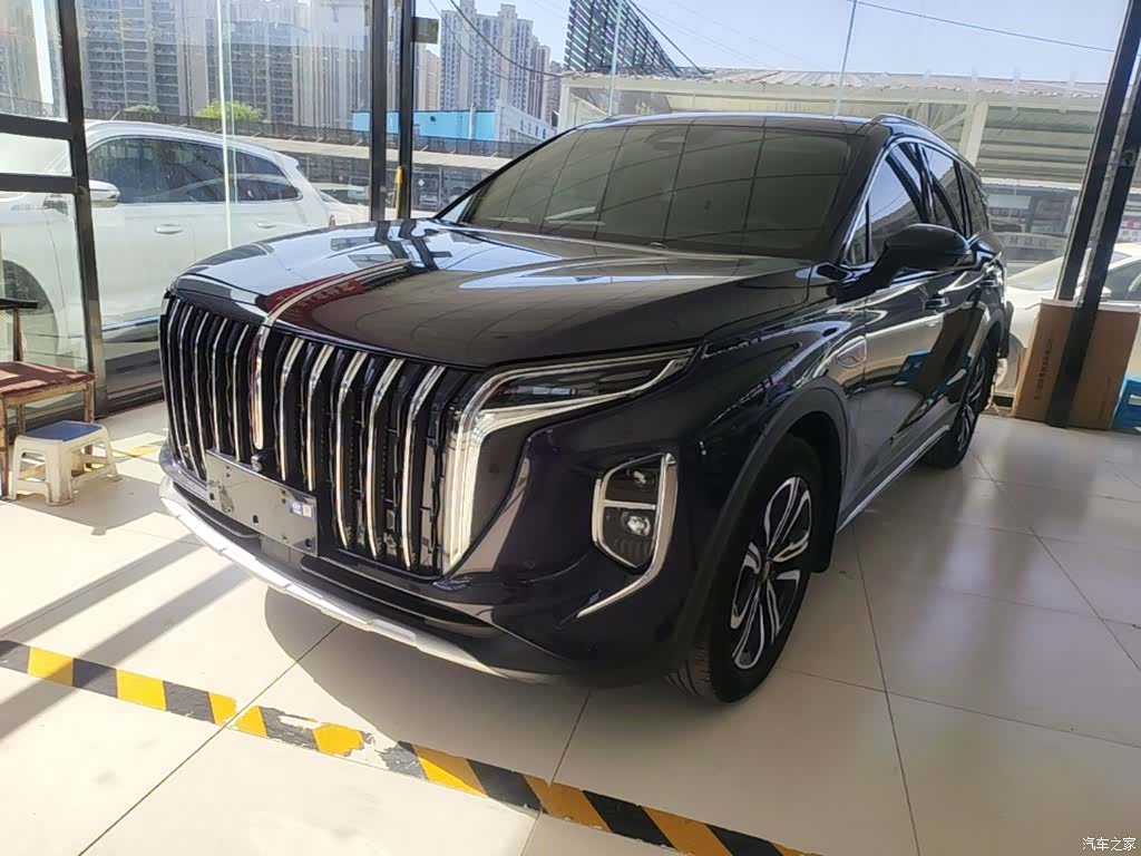 Hongqi HS7, 2023 1