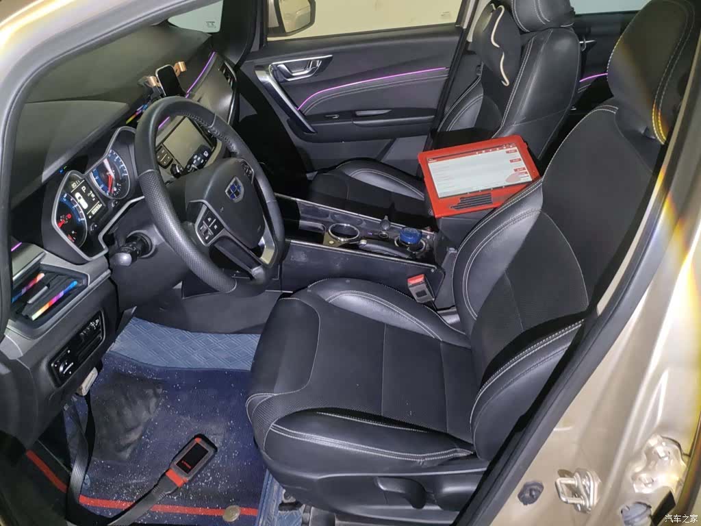 Geely X3, 2018 11
