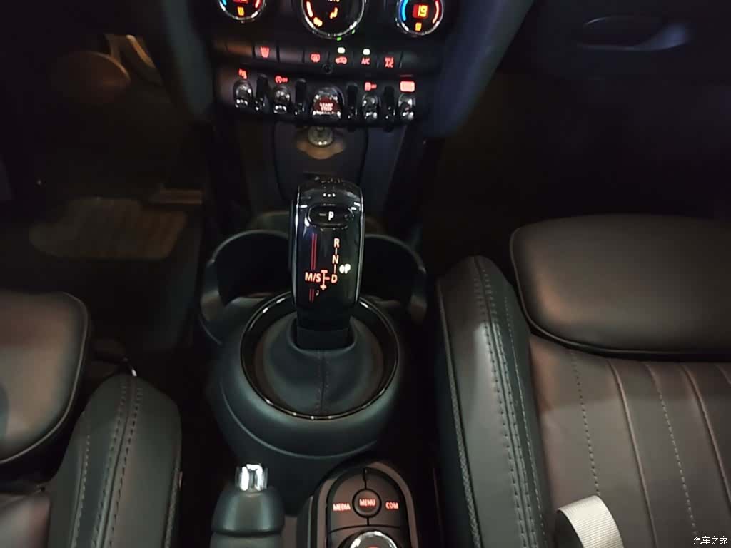 Mini Cooper, 2020 14