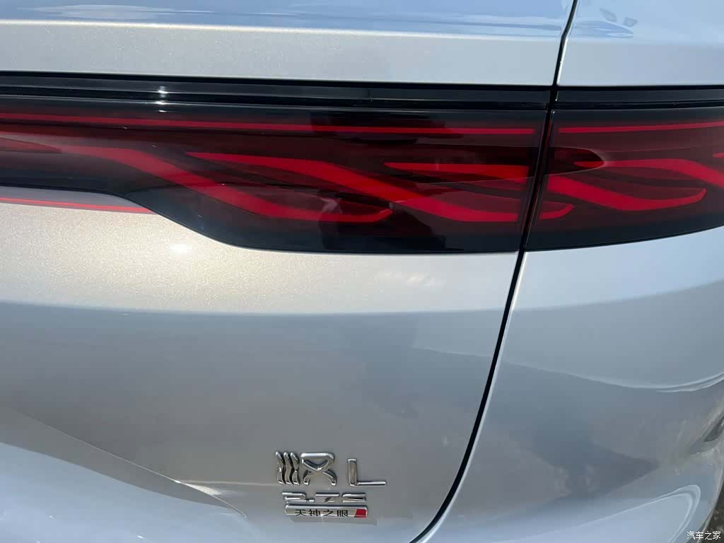 BYD Han, 2025 24
