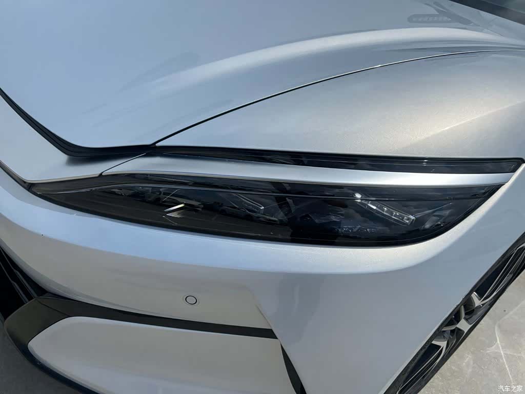 BYD Han, 2025 23