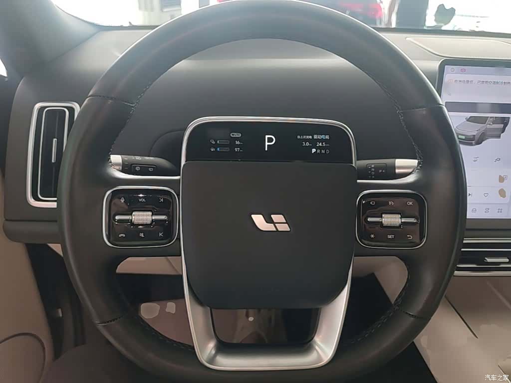 Li Auto L9, 2024 11
