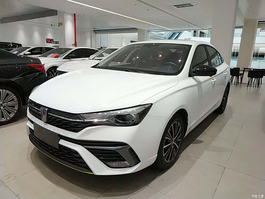 Roewe i5, 2022 1