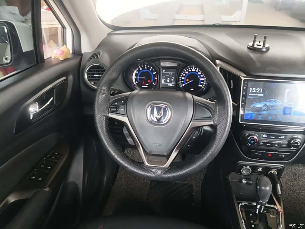 Changan CS15, 2017 11