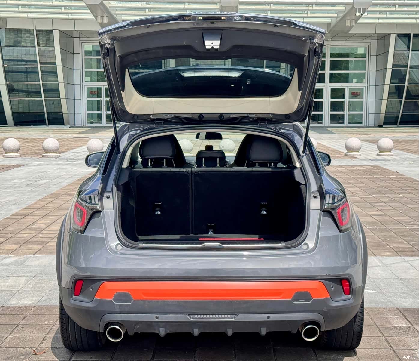 Lynk & Co 01, 2018 25