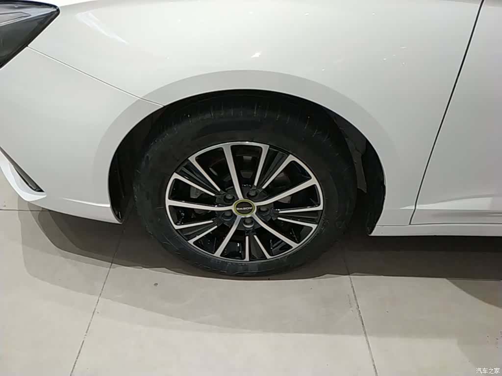 Roewe i5, 2022 23