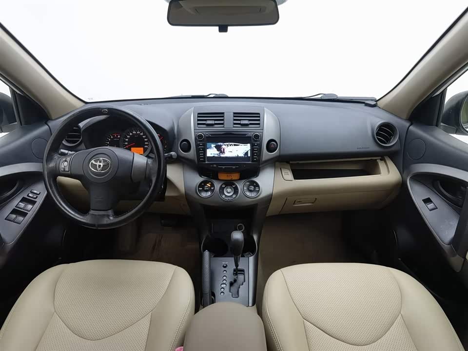 Toyota RAV4 Rongfang