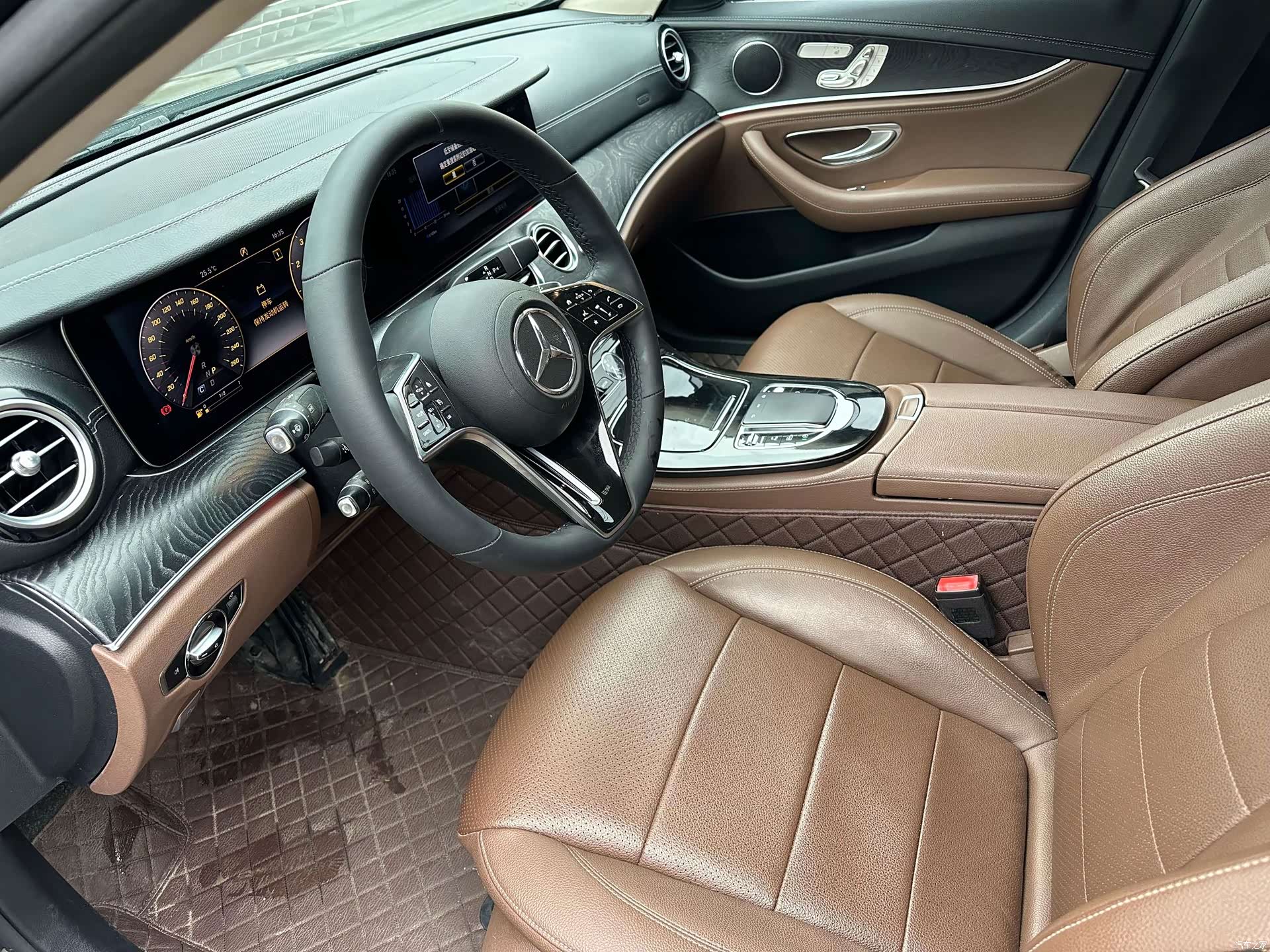 Mercedes-Benz E-Class, 2017 4