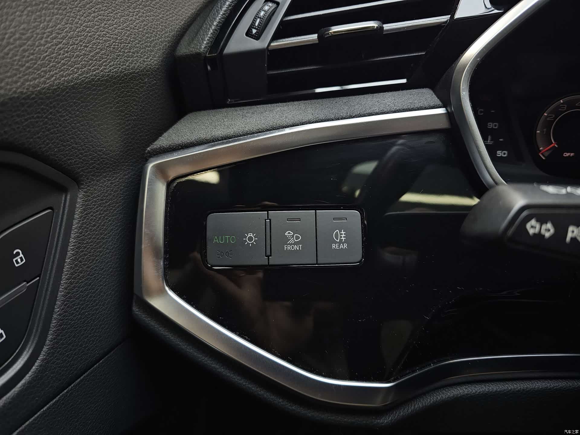 Audi Q3, 2022 15
