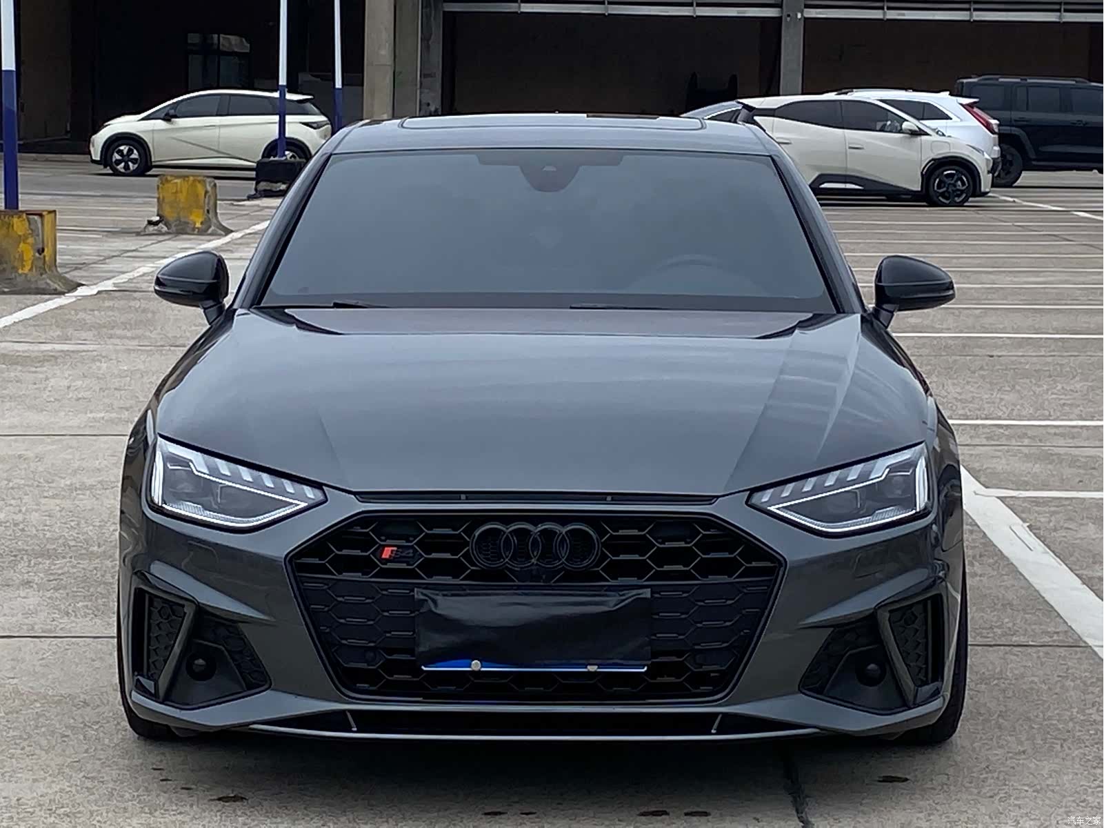 Audi A4L, 2022 2
