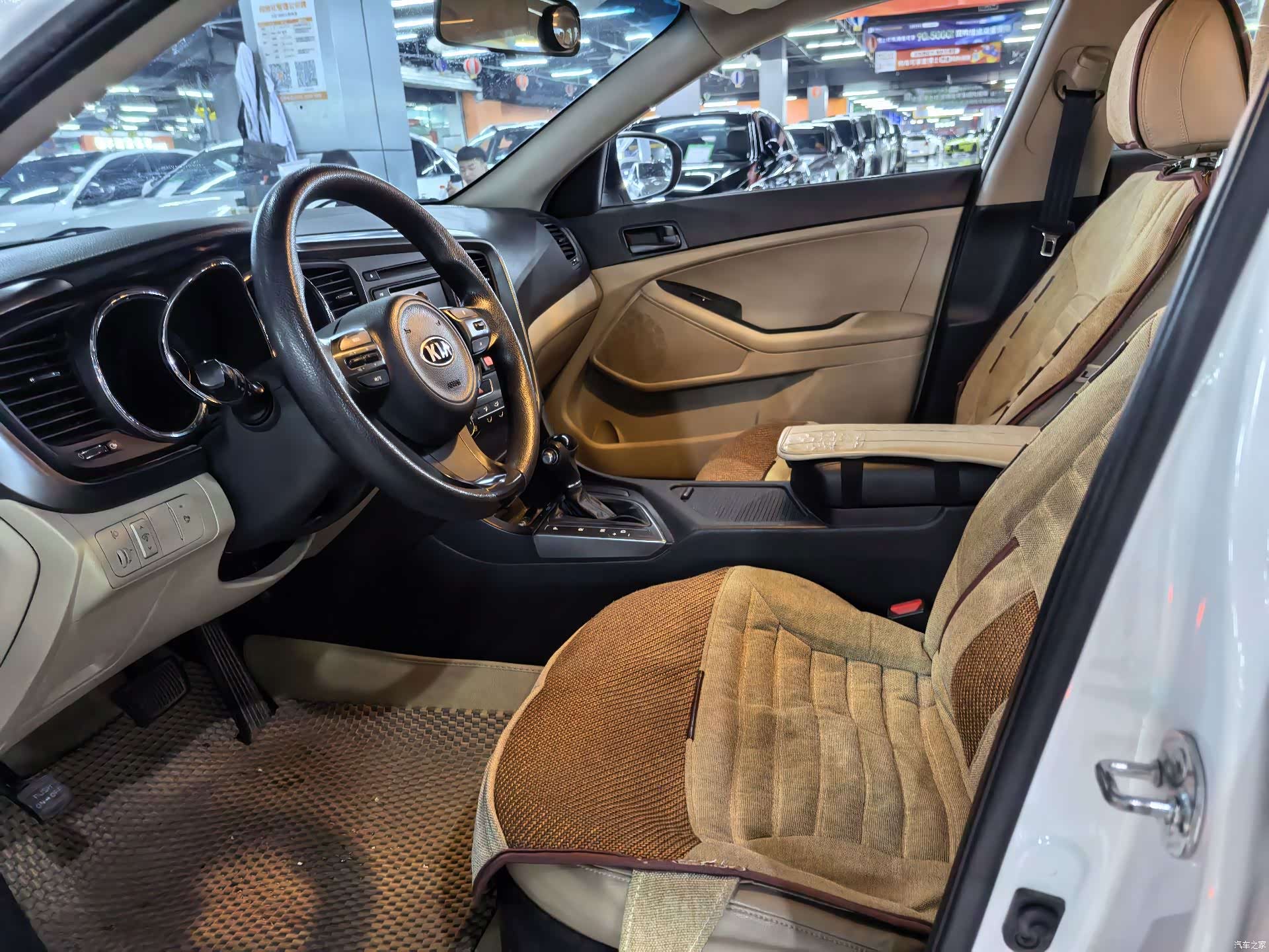 Kia K5, 2014 4