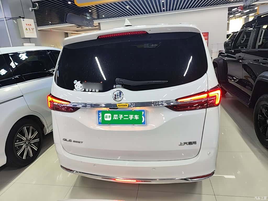 Buick GL8, 2021 6