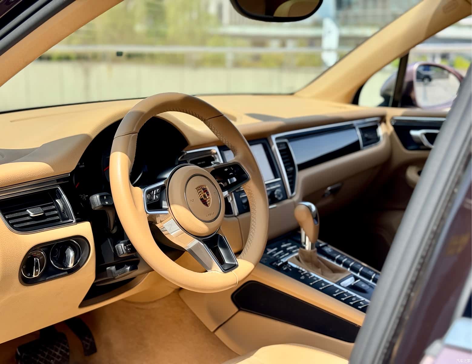 Porsche Macan, 2015 10