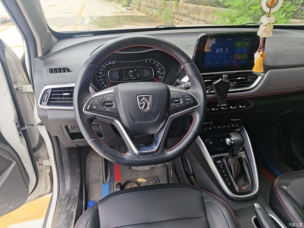 Wuling 510, 2019 11