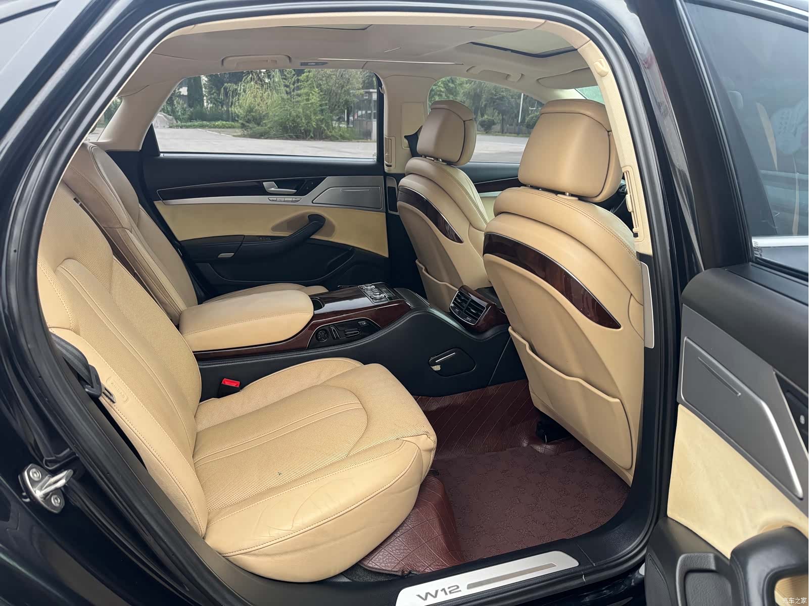 Audi A8L, 2013 12