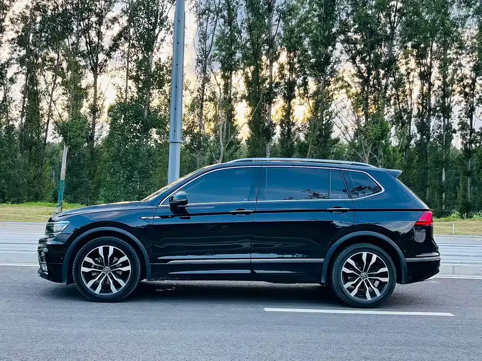 Volkswagen Tiguan L