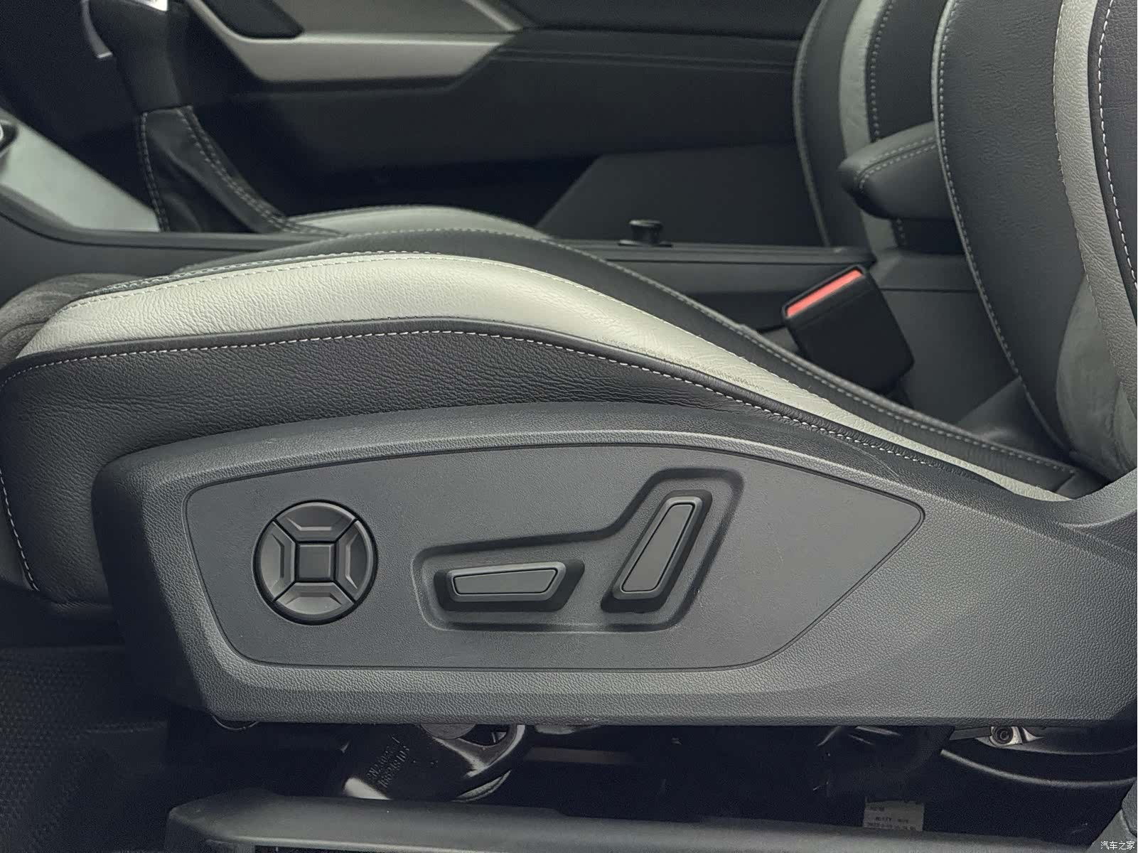 Audi Q3, 2023 21