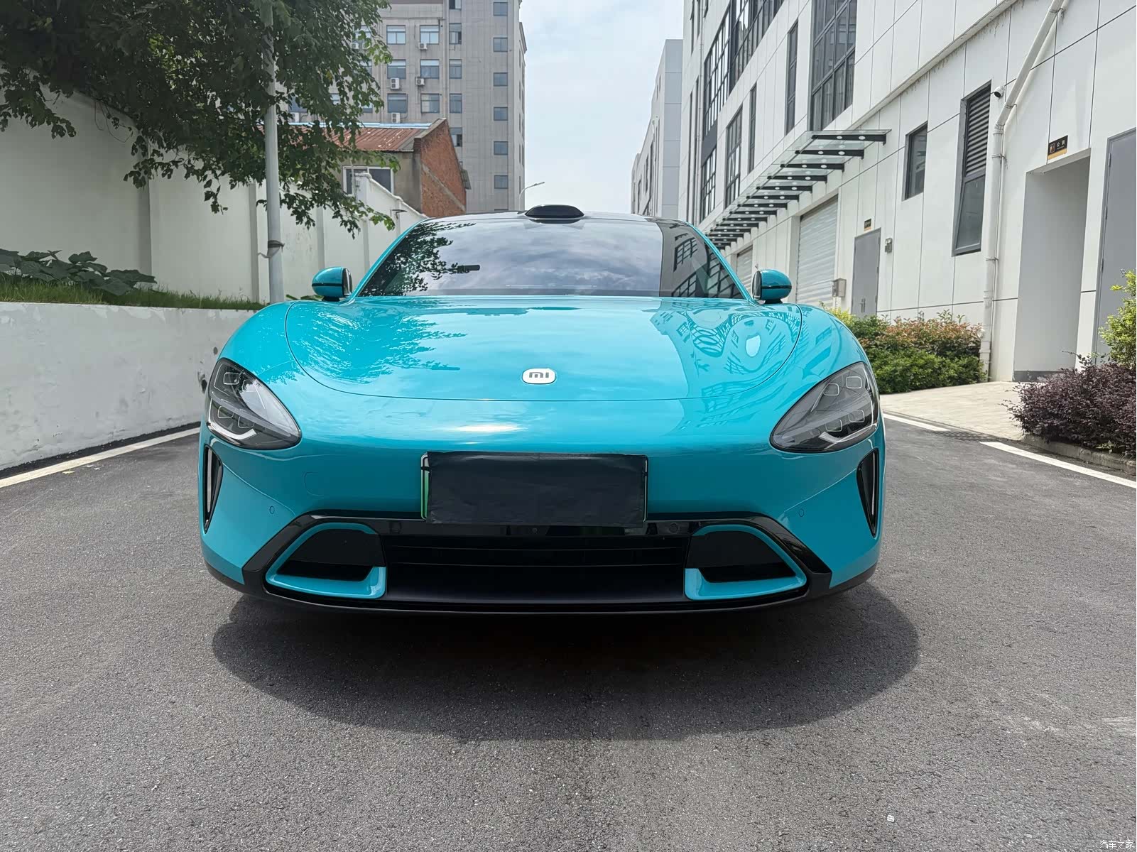 Xiaomi SU7, 2024 3