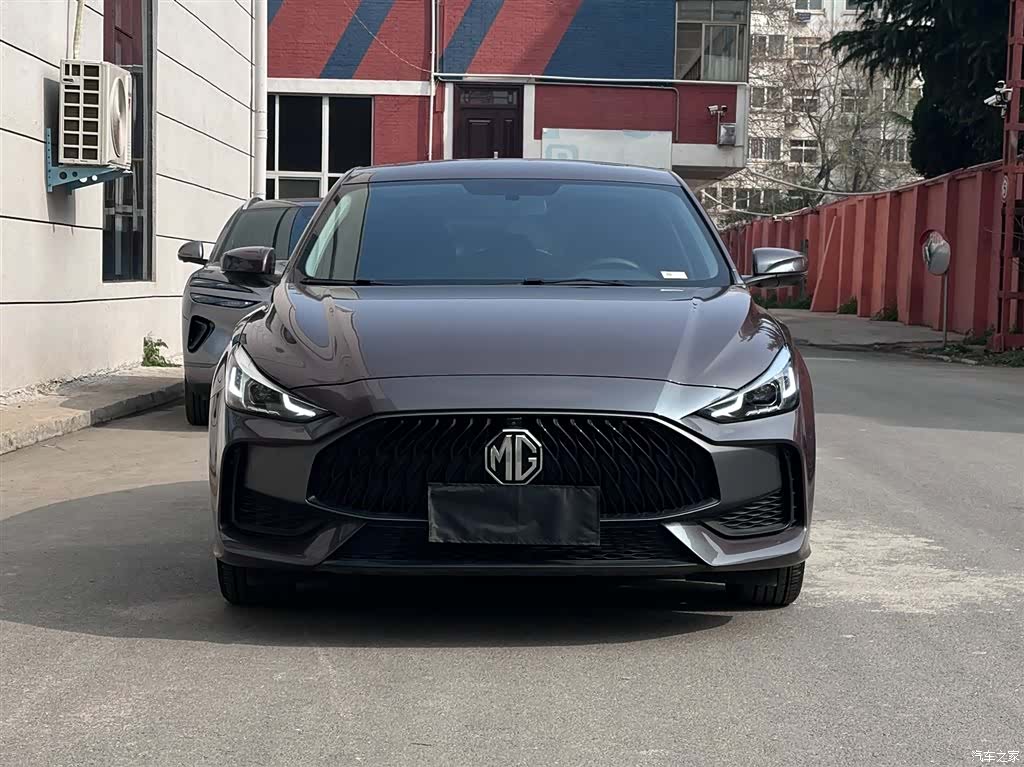 MG MG5, 2024 2