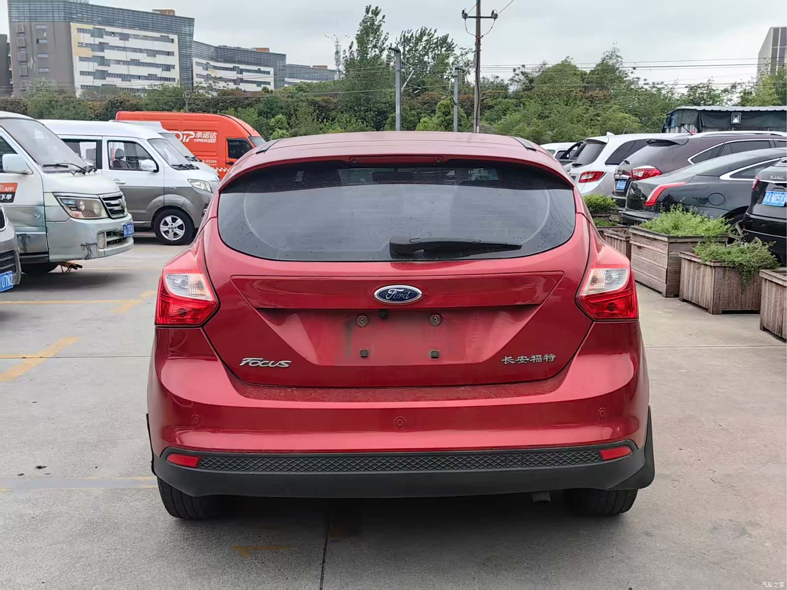 Ford Focus, 2015 11