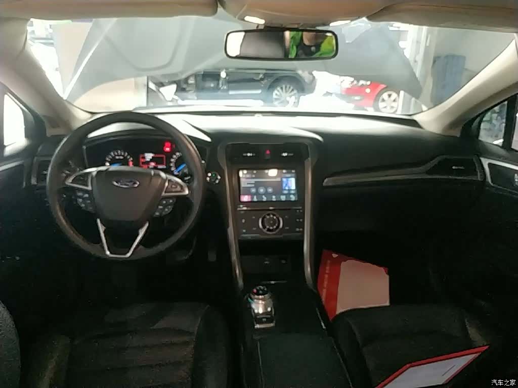 Ford Mondeo, 2017 10