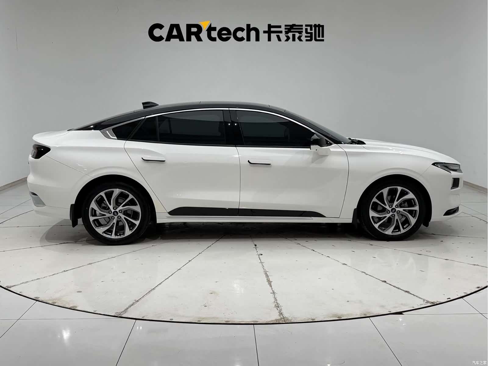 Ford Mondeo, 2025 12