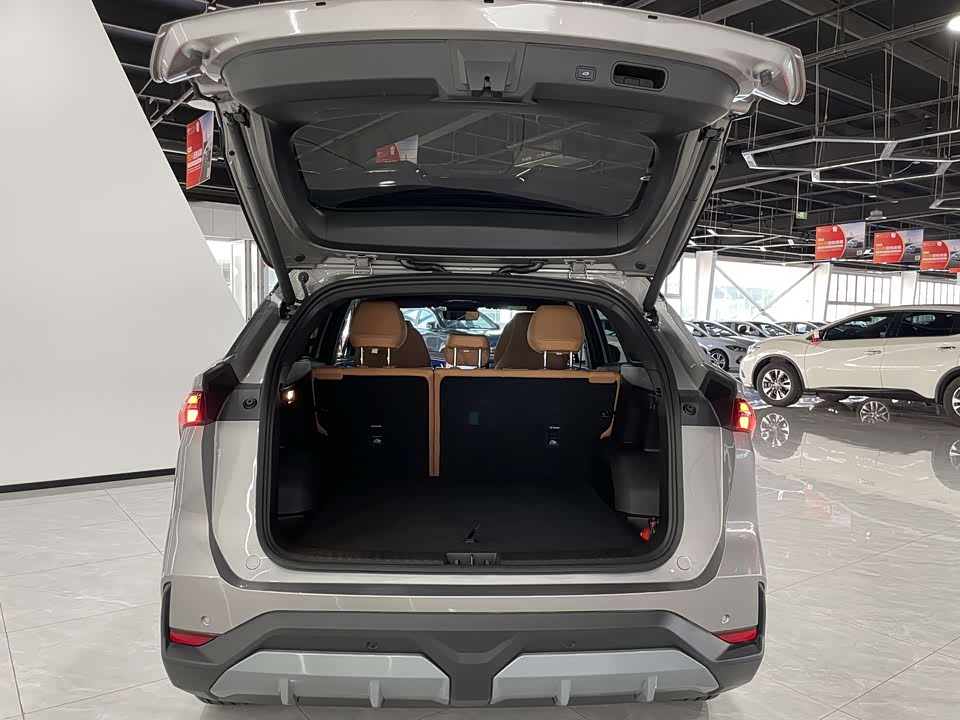 Geely Galaxy Galaxy L7
