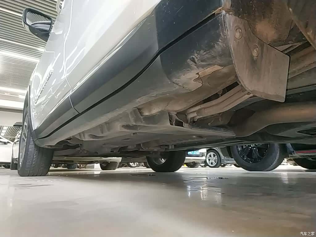 Jeep Grand Commander, 2019 22