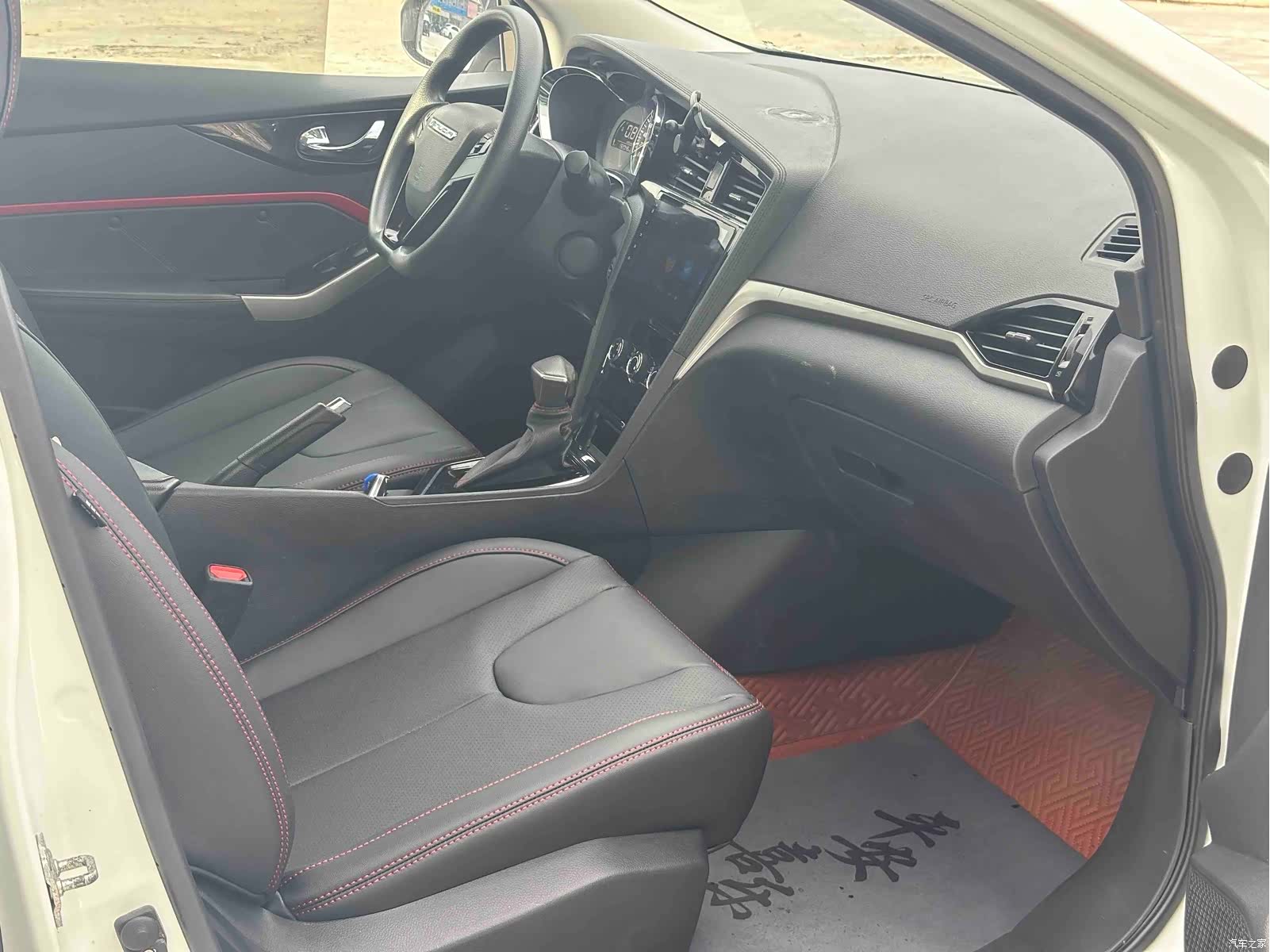 Nissan D60, 2019 6