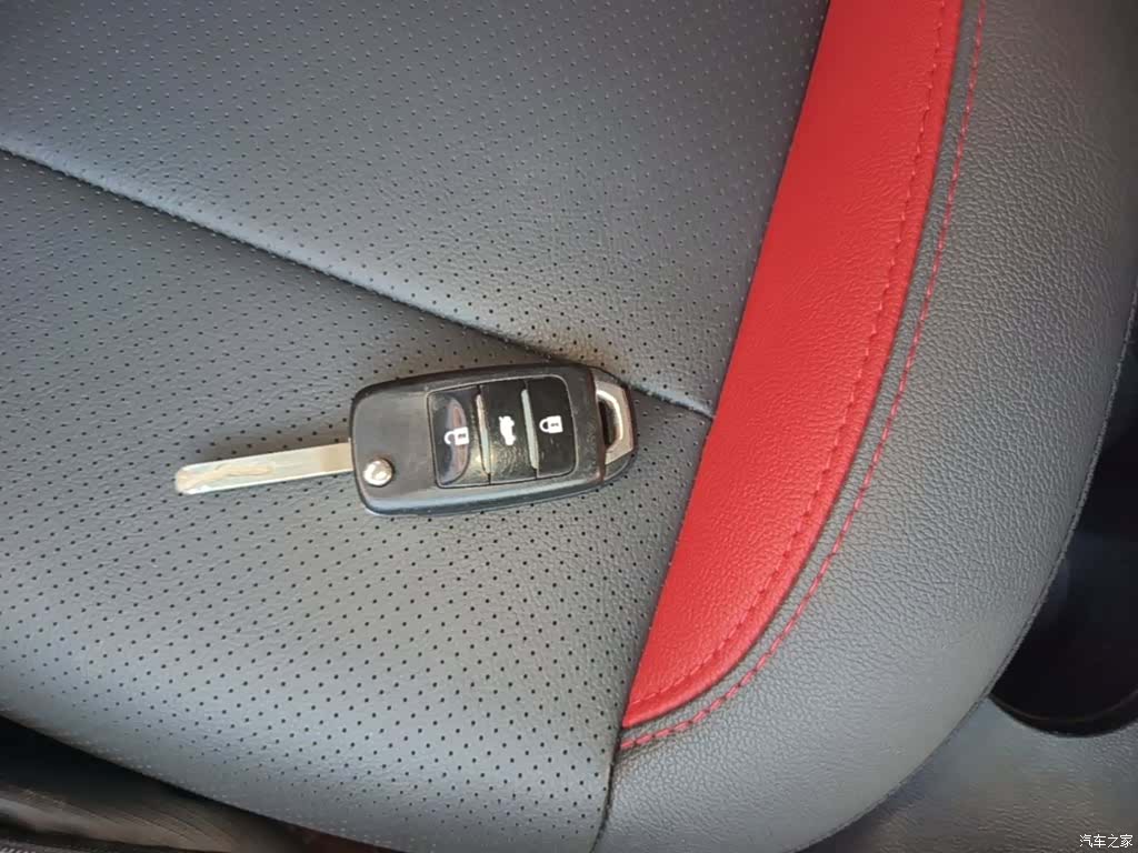 Changan CS15, 2018 9