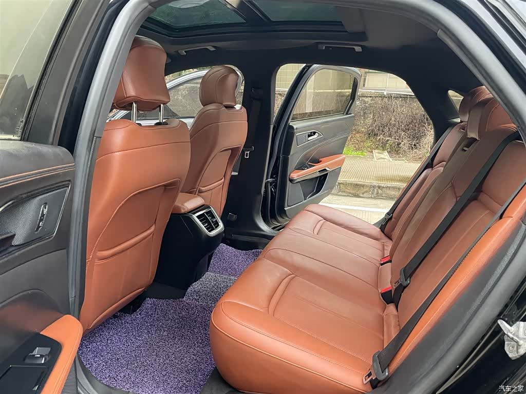 Ford Taurus, 2018 9