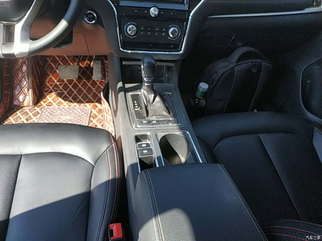 Roewe i6, 2019 10