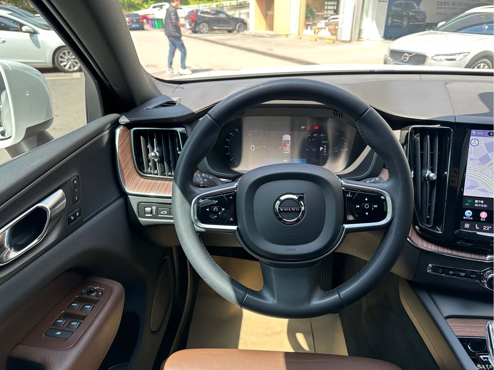 Volvo XC60, 2023 11