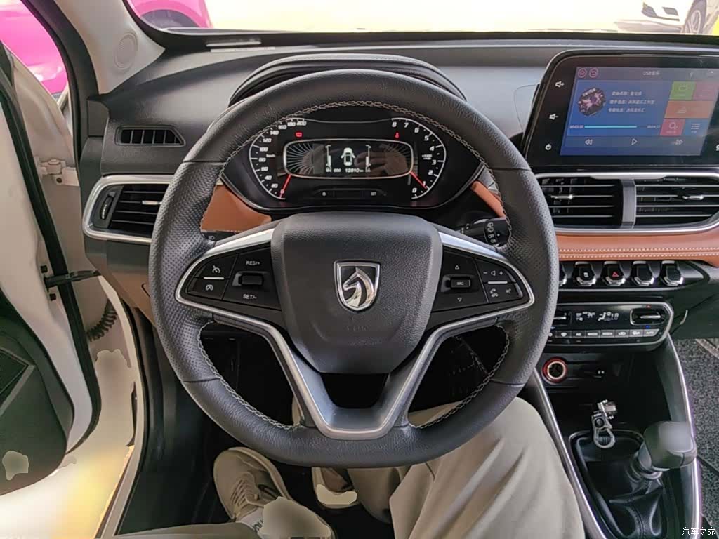 Wuling 510, 2017 11