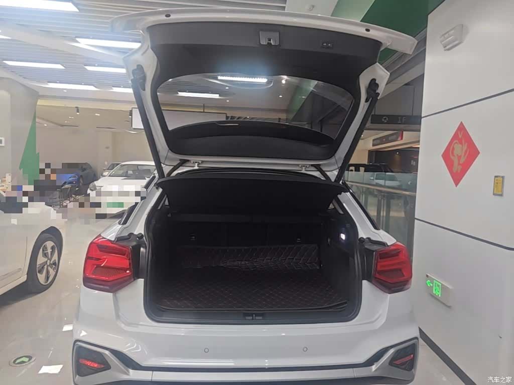 Audi Q2L, 2022 19