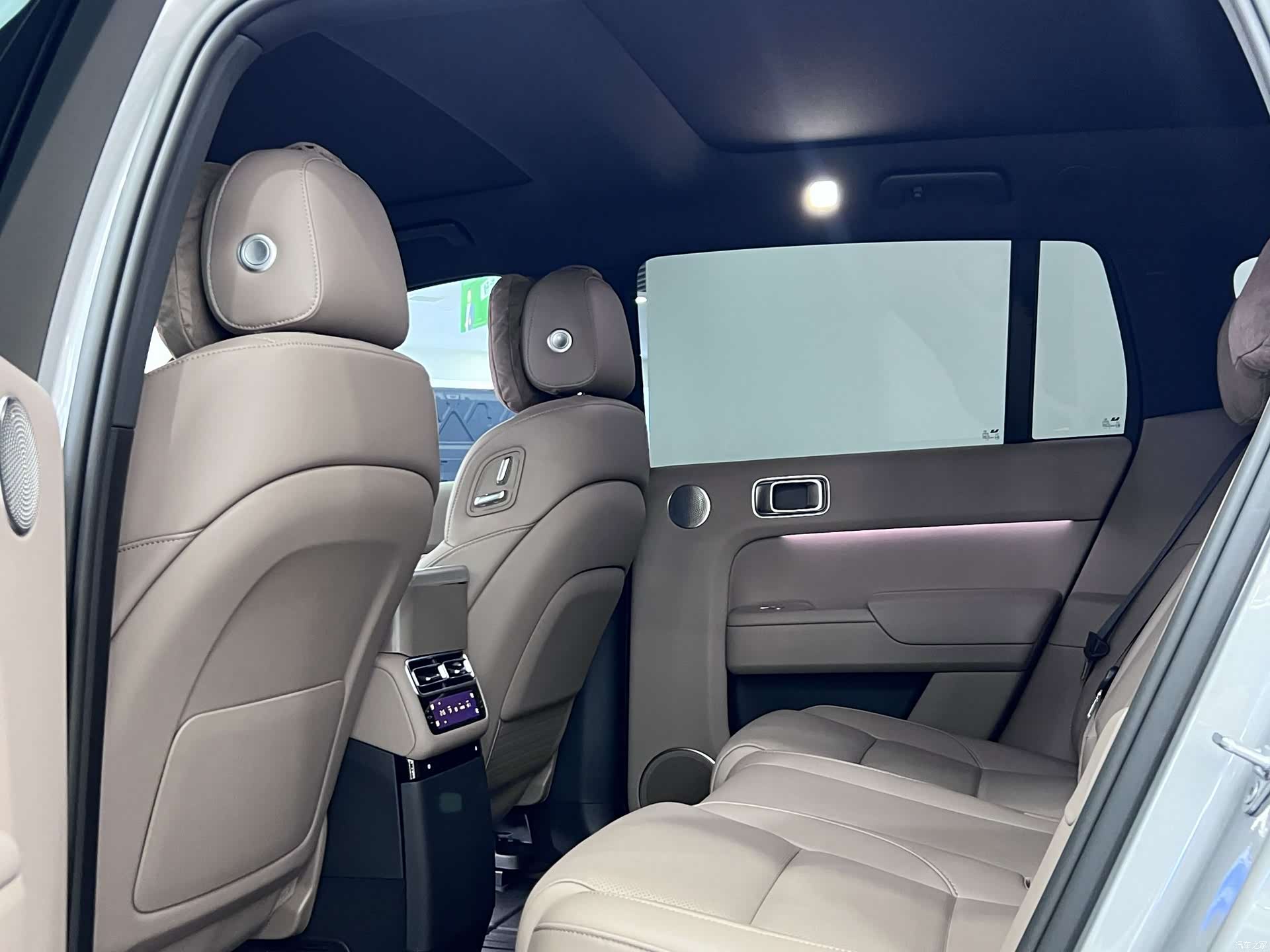 Li Auto L7, 2025 все фото