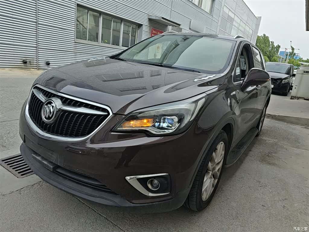 Buick Envision Plus, 2018 1