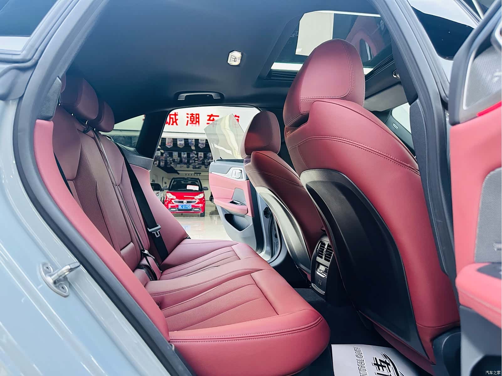 BMW 4 Series, 2025 10