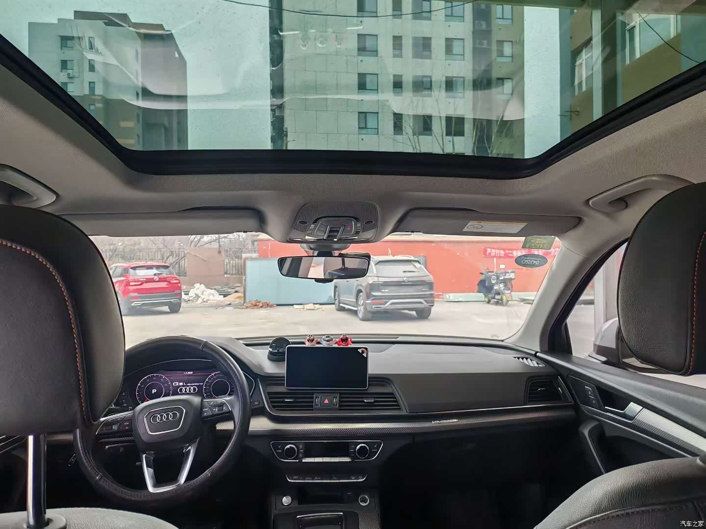 Audi Q5L, 2019 9