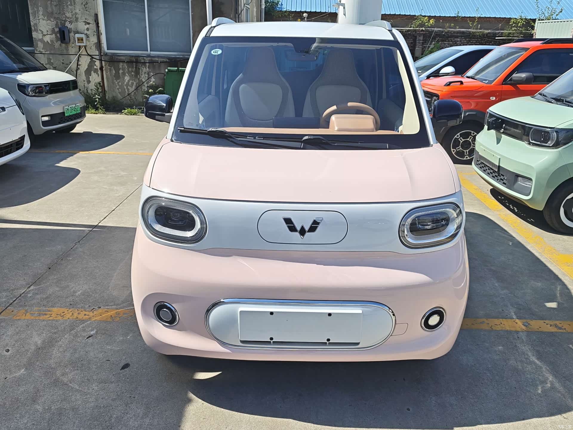 Wuling MINIEV, 2024 2