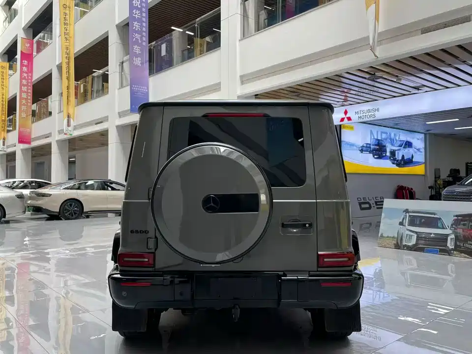 Mercedes-Benz G-class