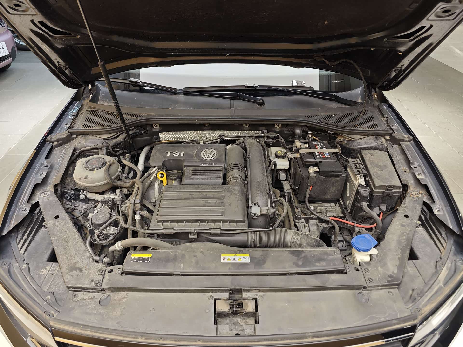 Volkswagen Magotan, 2021 35