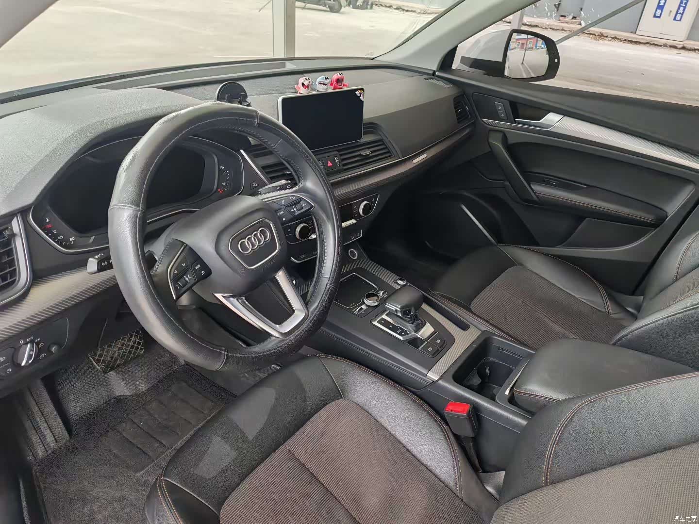 Audi Q5L, 2019 6