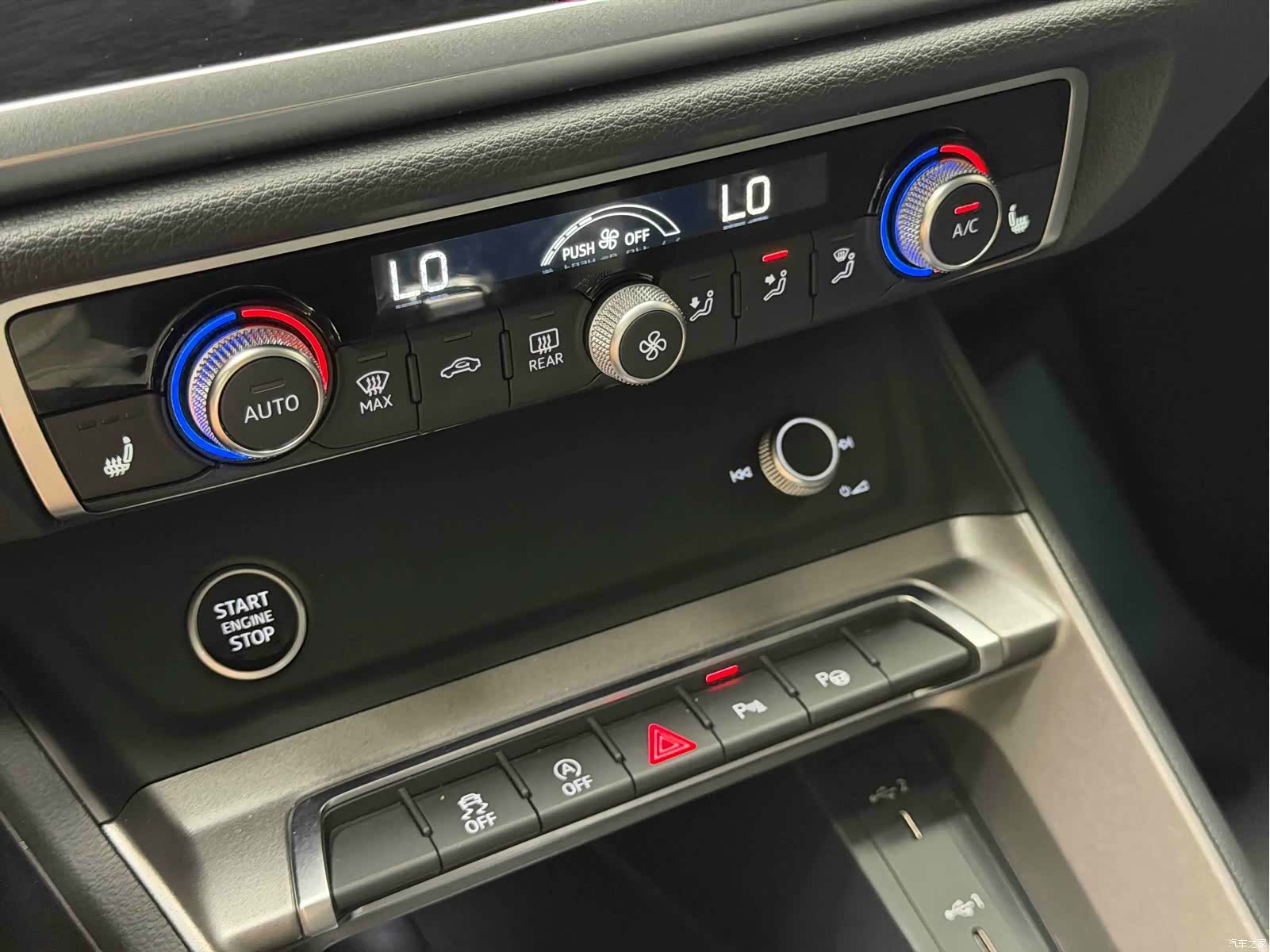 Audi Q3, 2023 15