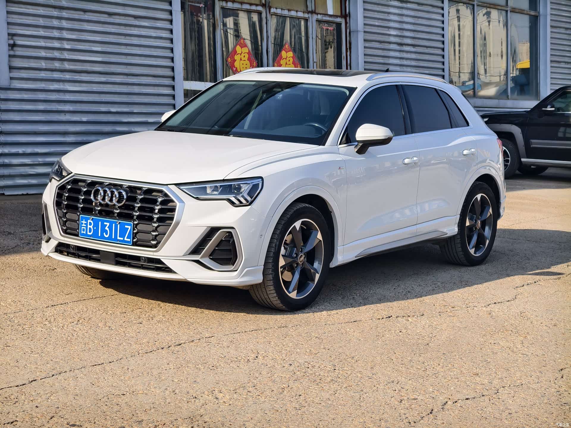 Audi Q3, 2022 3