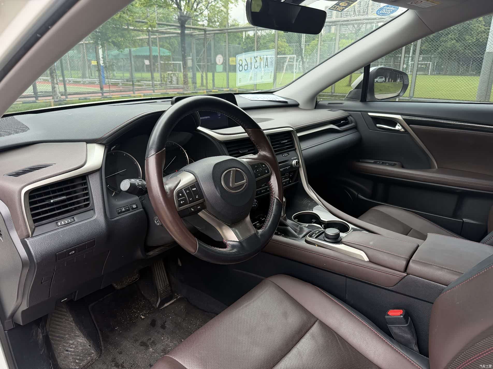 Lexus RX, 2016 10