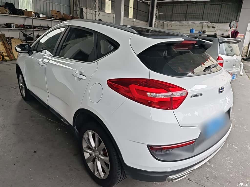 Geely Emgrand, 2019 все фото