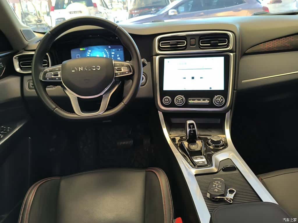 Lynk & Co 01, 2018 10